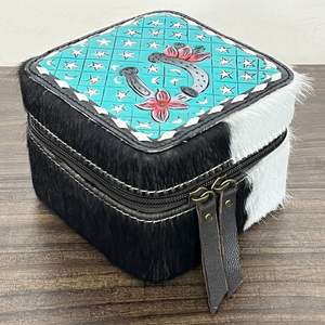 Luxury Mini Portable <b>Tooled</b> Cowhide Genuine Leather Jewelry Cases New Artisan Hand Painted Cute <b>Square</b> Shape Zipper Organizer - Product Image 4
