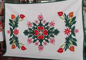 Tropical Anthurium Floral Hawaiian Applique Cotton Quilt Custom Hand-quilted Bedspread For <b>Queen</b> California King Bedroom Decor - Product Image 6