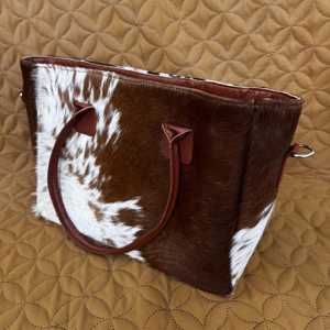 Sac fourre-tout en cuir véritable de qualité supérieure pour femme avec broderie, fermeture éclair, design portable, fourrure de vache LHTB-0075 - Product Image 2