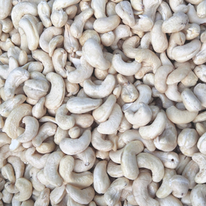 Offre Spéciale : Noix de Cajou Entières SANTIGO – Faible MOQ - Product Image 1