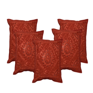 Funda de cojín india de diseño tradicional con bordado de espejos, ligera, 100% algodón, para decoración del hogar. - Product Image 1