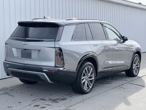 SUV Eléctrico Super Lujoso Cadillac VISTIQ Sport con Tracción en las Cuatro Ruedas, Techo Panorámico y Asientos de Cuero - Product Image 2