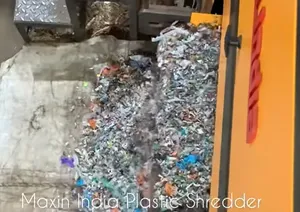 Broyeur industriel robuste en plastique semi-automatique à double arbre, capacité 1500 kg/h, machines de broyage du plastique - Product Image 5