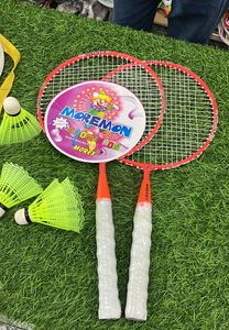 Ensemble de raquettes de badminton légères vertes avec cadre en acier, poignée en PU et sac de transport pour l'entraînement amateur et junior - Product Image 5