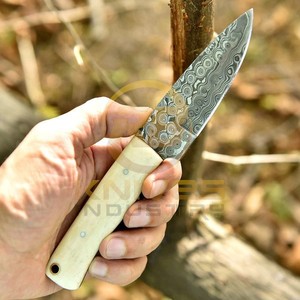 Cuchillo de Caza y Camping de Acero de Damasco con Hoja Fija, Punta Caída, Mango de Hueso, Borde Recto, Personalizable ODM, Garantía de 3 Años - Product Image 1