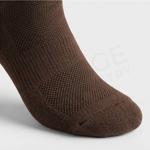 Men's Crew <b>Socks</b> <b>Brown</b> Geometric Pattern Knitted Breathable Cotton Spandex Autumn Daily Wear Regular Style - Product Image 5