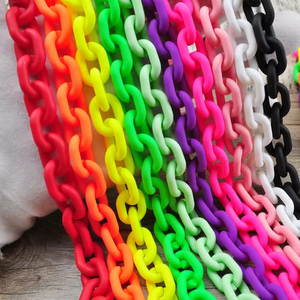 Chaîne murale décorative en résine, maillons larges, style moderne, mélange de couleurs, faite à la main, punk, creuse, grosse et longue, pour la décoration intérieure - Product Image 1