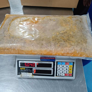 High-Quality IQF Frozen Passion Fruit Puree, Half-Cut & Cube Bulk Export from Vietnam for Drink & Smoothie Manufacturers - Product Image 1