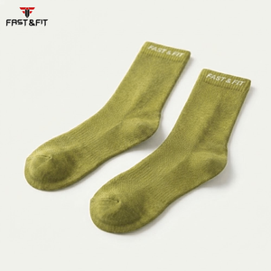 Nouvelle conception, chaussettes de sport de haute qualité, chaussettes athlétiques, dessin animé, antidérapantes, logo sur le dessus, chaussettes courtes, prix de gros - Product Image 6