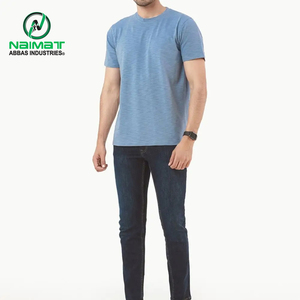เสื้อยืดคอกลมสีฟ้าอ่อนพรีเมียมสำหรับผู้ชาย ผ้าฝ้ายแท้ 100% เป็นมิตรกับสิ่งแวดล้อม ทรงปกติ สวมใส่สบาย เหมาะสำหรับตลาดอเมริกาและยุโรป - Product Image 5
