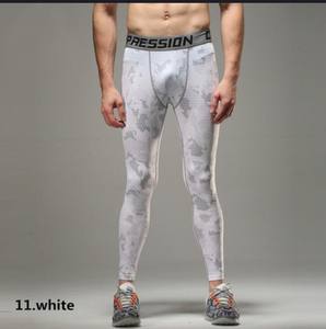 Ensemble de yoga et de fitness pour femmes, respirant et léger, de haute qualité, avec débardeur de sport et leggings très extensibles pour la salle de sport et le yoga au quotidien - Product Image 4