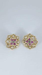 Pendientes de Moda de Lujo con Acabado Dorado, Cuadrados, con Incrustaciones de Meenakari y Kundan, Joyería Premium para Mujer - Product Image 1