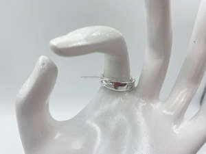 Bracelets ethniques en argent réglables pour femmes, détails complexes et modernes, élégance tendance et intemporelle pour les mariages - Product Image 2