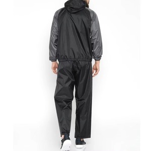 Chaqueta Deportiva Cortavientos con Capucha, Unisex, Color Sólido, Tejido Transpirable y Ligero, Ropa Deportiva Premium con Bolsillos Laterales - Product Image 4