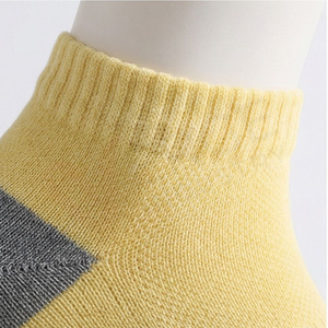 Chaussettes habillées tricotées pour hommes, motif uni, haute qualité, personnalisables OEM, 100% imperméables, respirantes, tissées, antidérapantes, hiver - Product Image 4