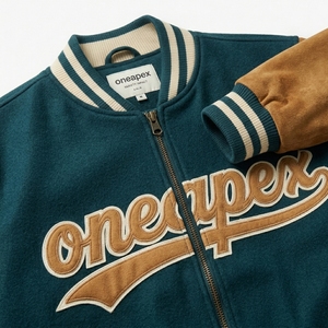 Chaqueta de lana para hombre en color verde azulado oscuro con cremallera, logotipo bordado personalizado, cuello y puños de punto acanalado, estilo urbano, fabricación al por mayor. - Product Image 4
