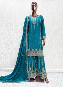 Conjunto de Top, Pantalón Palazzo y Dupatta de Moda para Fiesta o Boda, con Bordado de Lentejuelas y Cordón Jari - Product Image 4