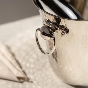 Seau à champagne et refroidisseur à vin en cuivre antique martelé, grand format, avec poignées décoratives, pour la restauration haut de gamme, bac à boissons en métal - Product Image 5