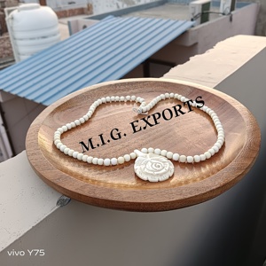 Collar de cuentas de hueso o joyería para fiestas, utilizada para fines espirituales, culturales y estéticos, y con gran variedad de estilos. - Product Image 2