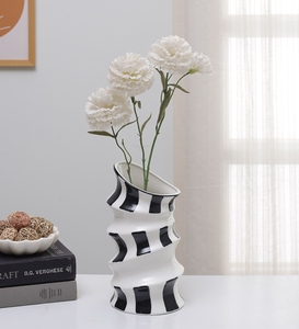 Jarrón de Porcelana Art Deco con Acabado Mate, Diseño Facial, Hecho a Mano, Ecológico, Decoración de Mesa, Orificio de Drenaje, Base Antideslizante, 8-16 Pulgadas - Product Image 6