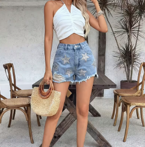 Shorts de mezclilla de tiro medio para mujer con estampado de estrellas de lentejuelas, estilo Y2K, con dobladillo deshilachado, casual de verano - Product Image 3