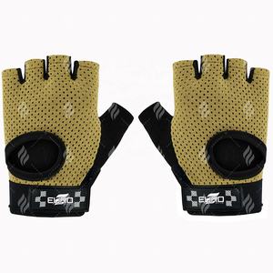 Guantes de Entrenamiento Flexibles al por Mayor para Gimnasio con Protección Acolchada Antideslizante en la Palma y Correa Ajustable - Product Image 4