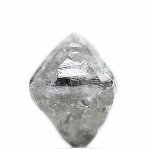 Coffret de Diamants Naturels de Qualité Supérieure, Conçu pour les Grossistes d'Accessoires Haut de Gamme, avec une Aura de Feu Blanc Éblouissante - Product Image 2