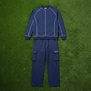 Conjunto Deportivo de Dos Piezas para Hombre, Sudadera Azul Marino con Cuello Redondo y Pantalones Jogger Cargo, Costuras en Contraste, Estilo Casual Urbano - Product Image 5