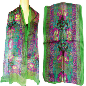 Élégant foulard long 100% soie imprimé floral avec bordure verte, accessoire de mode féminin toutes saisons multifonctionnel - Product Image 3
