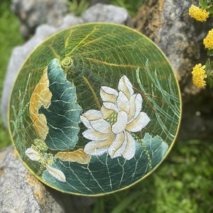 Premium hand-painted conical hats top quality natural lotus leaf hat non la cheapest price - Product Image 2