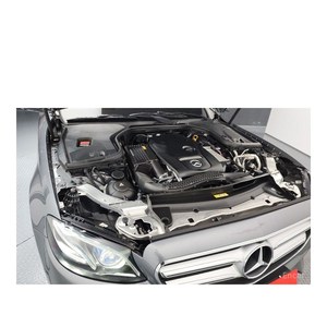 เมอร์เซเดส-เบนซ์ อี-คลาส อี300 4MATIC AMG ไลน์ ปี 2020 ระยะทาง 67,771 กม. เกียร์อัตโนมัติ พวงมาลัยซ้าย เบาะหนัง มาตรฐานไอเสียยูโร 5 ด้านหลัง - Product Image 6