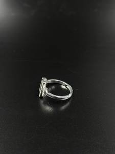 Bague de cocktail élégante en argent sterling 925, design géométrique en barre, plaqué rhodium, sertie de zircons, bijoux de fête pour femmes - Product Image 2