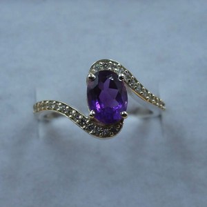 Bague ovale en améthyste, argent sterling, accents de zircon cubique, pierre précieuse, bague de fiançailles, cadeau pour elle, bijoux - Product Image 3