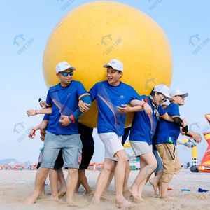 Ballon gonflable géant pour team building, fabriqué au Vietnam en PVC, garantissant la sécurité en transport, toutes saisons, Thuy Linh, facile à installer et à transporter. - Product Image 4