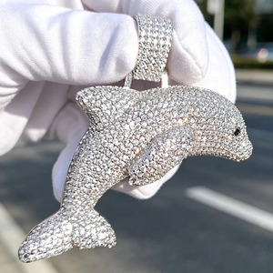 Colgante de Delfín Iced Out, Chapado en Plata con Cristales, Amuleto de Animal, Joyería Unisex Hip Hop, Diseño Pavé - Product Image 1
