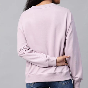 Sweat-shirts pour femmes, fabrication pakistanaise, décontractés, à capuche rose, design frontal hivernal, respirants, teinture unie, en vente en ligne - Product Image 4