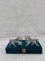 Paire de chevaux plaqués argent avec coffret cadeau royal