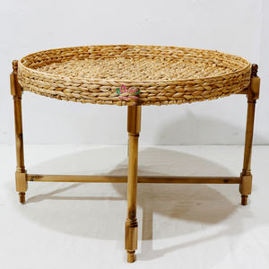 Table basse ronde écologique en jacinthe d'eau avec pieds en bois, meubles de salon durables - Product Image 5