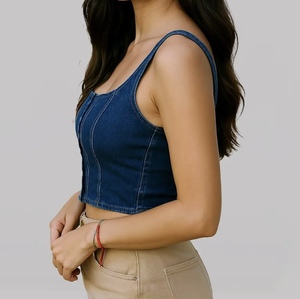 Top court en jean élégant pour femmes, coupe ajustée, décontracté, pour adolescentes et femmes, de haute qualité, au look haut de gamme. - Product Image 4