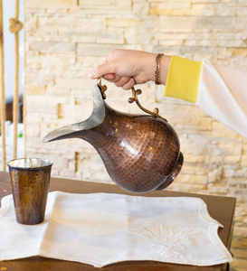 Jarra de Cobre Puro Martillado Estilo Antiguo, la Mejor Calidad para Uso Doméstico y en Restaurantes, Jarra para Agua Potable, Fabricada en India - Product Image 3