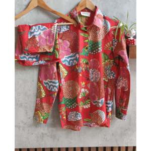 Ensemble coordonné Sale Red Fruit Punch avec short (lot de 2) taille XS - Product Image 1