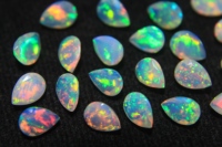 Gemas Hasnain, Ópalo Natural Corte Pera 6x4mm, 0.35 Quilates, Multicolor, Calidad Super Fina, Efecto de Fuego, para Joyería