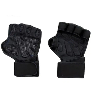 Guantes de Gimnasio Unisex de Neopreno de Alta Calidad Personalizables de Mantic Enterprises, con Cierre Elástico de Medio Dedo para Levantamiento de Pesas - Product Image 3