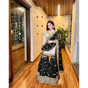 ชุดราตรีที่สวยงามพร้อม sharara และ dupatta สำหรับงานปาร์ตี้ - Product Image 3