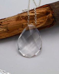 Collar con Colgante de Cuarzo Cristal Natural Chapado en Platino, Joyería Artesanal con Piedras Preciosas, Piedra Curativa, Regalo de Lujo para Boda - Product Image 5