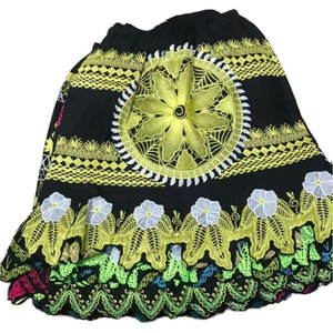 Jupe personnalisée en polyester à imprimé floral pour femme, nouvelle collection, jupe en coton style insulaire, jupe brodée micronésienne - Product Image 1