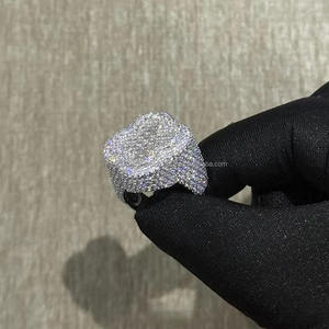 Anillo de Moissanita con Diseño de Trébol, Plata de Ley 925 con Baño de Rodio, Estilo Hip Hop, Corte Baguette, para Hombre, Regalo de Compromiso o Boda - Product Image 4