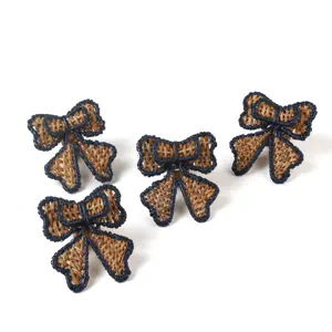 Anillos de servilleta de ratán hechos a mano con diseño de fresa, juego de 4 hebillas de mimbre natural para decoración de mesa de comedor y restaurante - Product Image 5