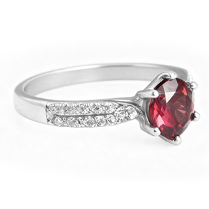 Anillo de Plata Redondo de 6mm con Granate VVIP de beGems, Nuevo Accesorio de Moda 2025 - Product Image 4