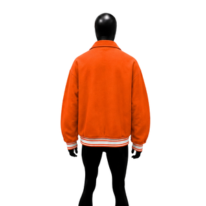 Chaqueta universitaria de lana naranja para hombre y mujer, al por mayor, de primera calidad, estilo Letterman, con cierre frontal de botones a presión. - Product Image 2